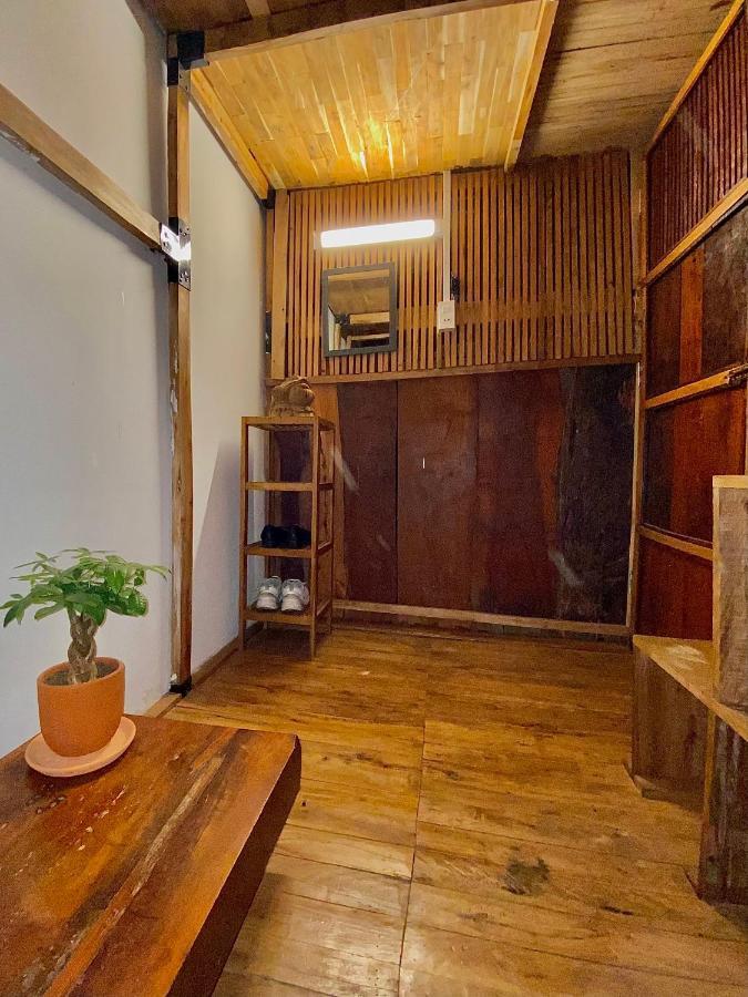 The Gk House Hostel, Ecolliving, Central City, Natural Wooden, Chill View Rooftop, Restaurant And Cocktail Bar Хошимін Екстер'єр фото