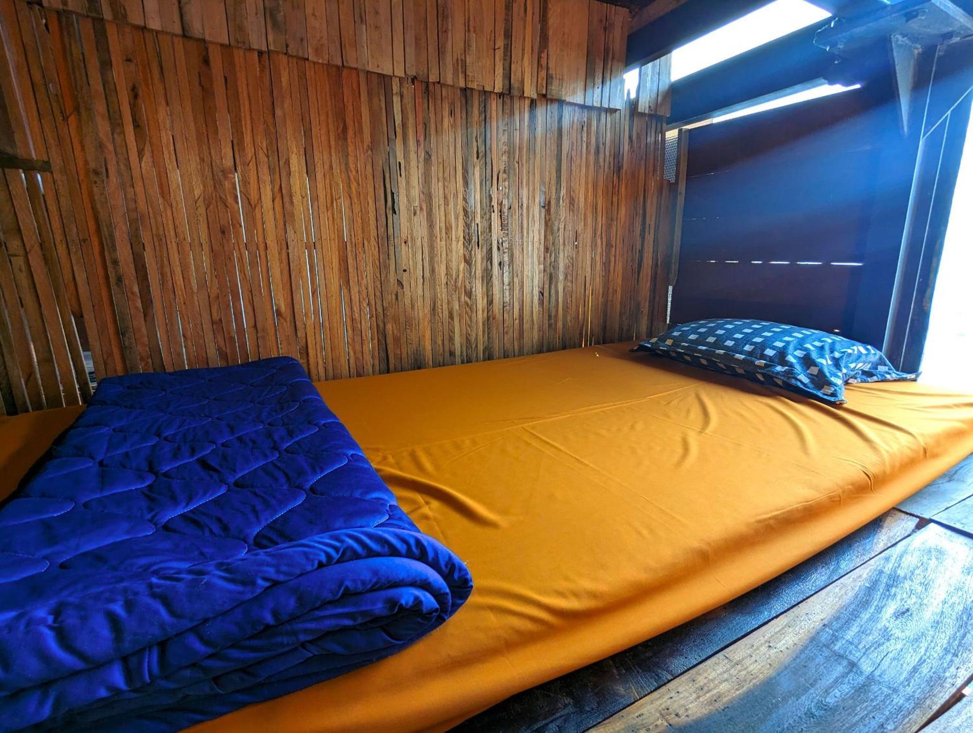 The Gk House Hostel, Ecolliving, Central City, Natural Wooden, Chill View Rooftop, Restaurant And Cocktail Bar Хошимін Екстер'єр фото