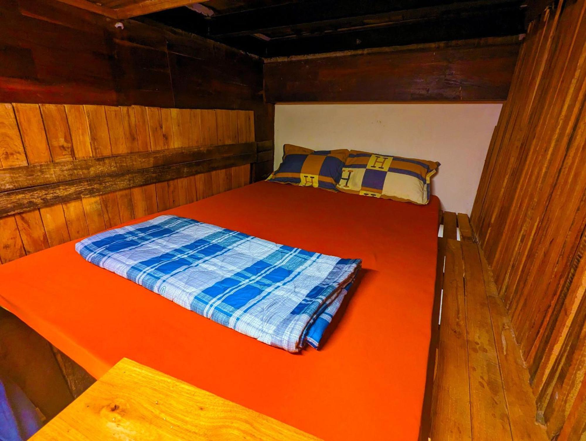 The Gk House Hostel, Ecolliving, Central City, Natural Wooden, Chill View Rooftop, Restaurant And Cocktail Bar Хошимін Екстер'єр фото