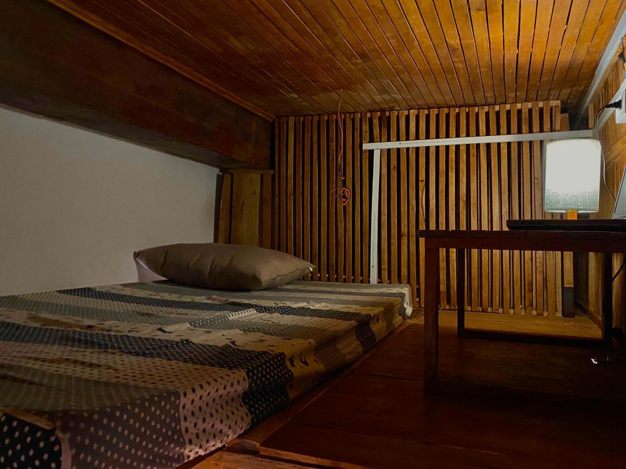 The Gk House Hostel, Ecolliving, Central City, Natural Wooden, Chill View Rooftop, Restaurant And Cocktail Bar Хошимін Екстер'єр фото