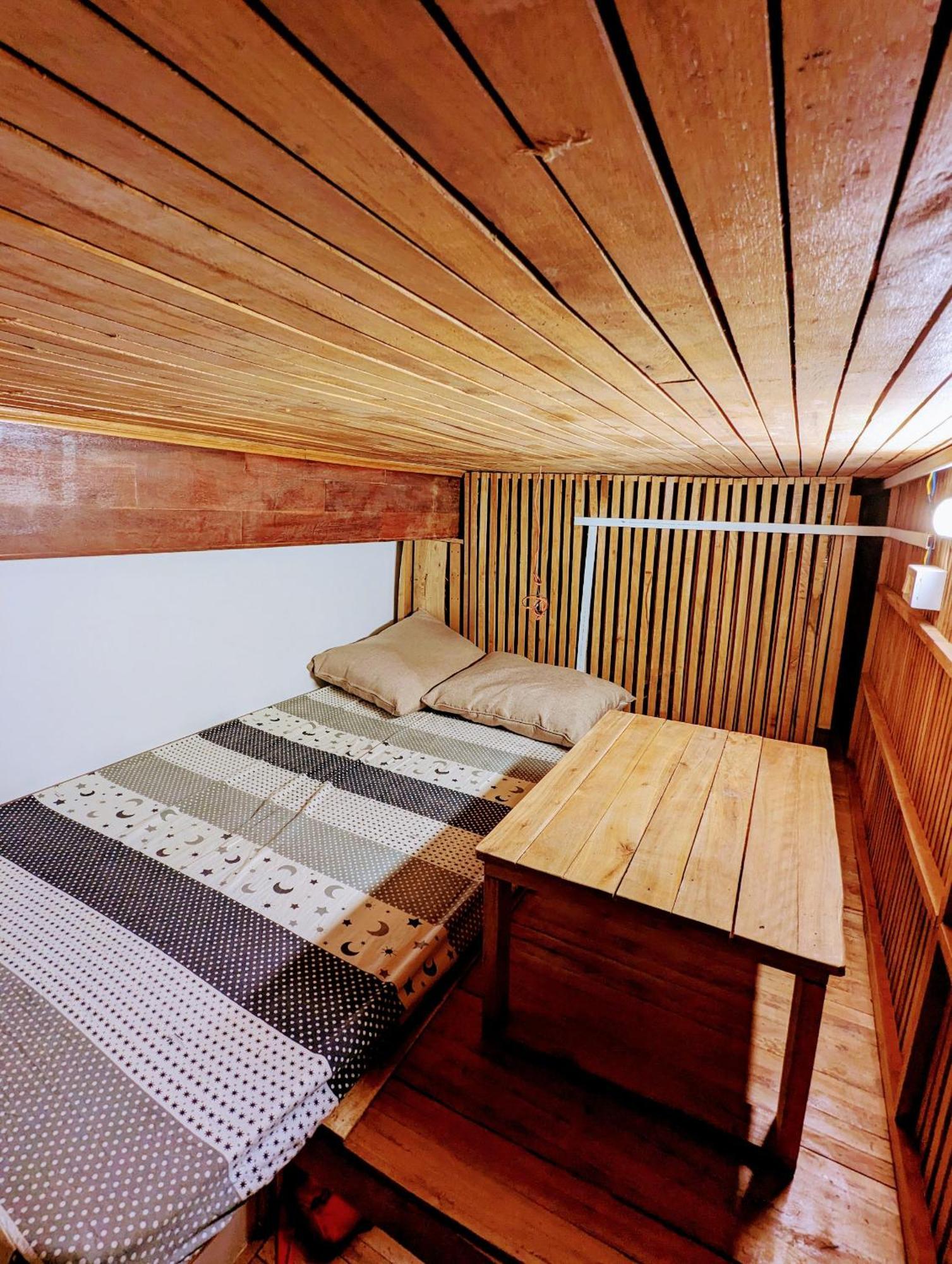 The Gk House Hostel, Ecolliving, Central City, Natural Wooden, Chill View Rooftop, Restaurant And Cocktail Bar Хошимін Екстер'єр фото