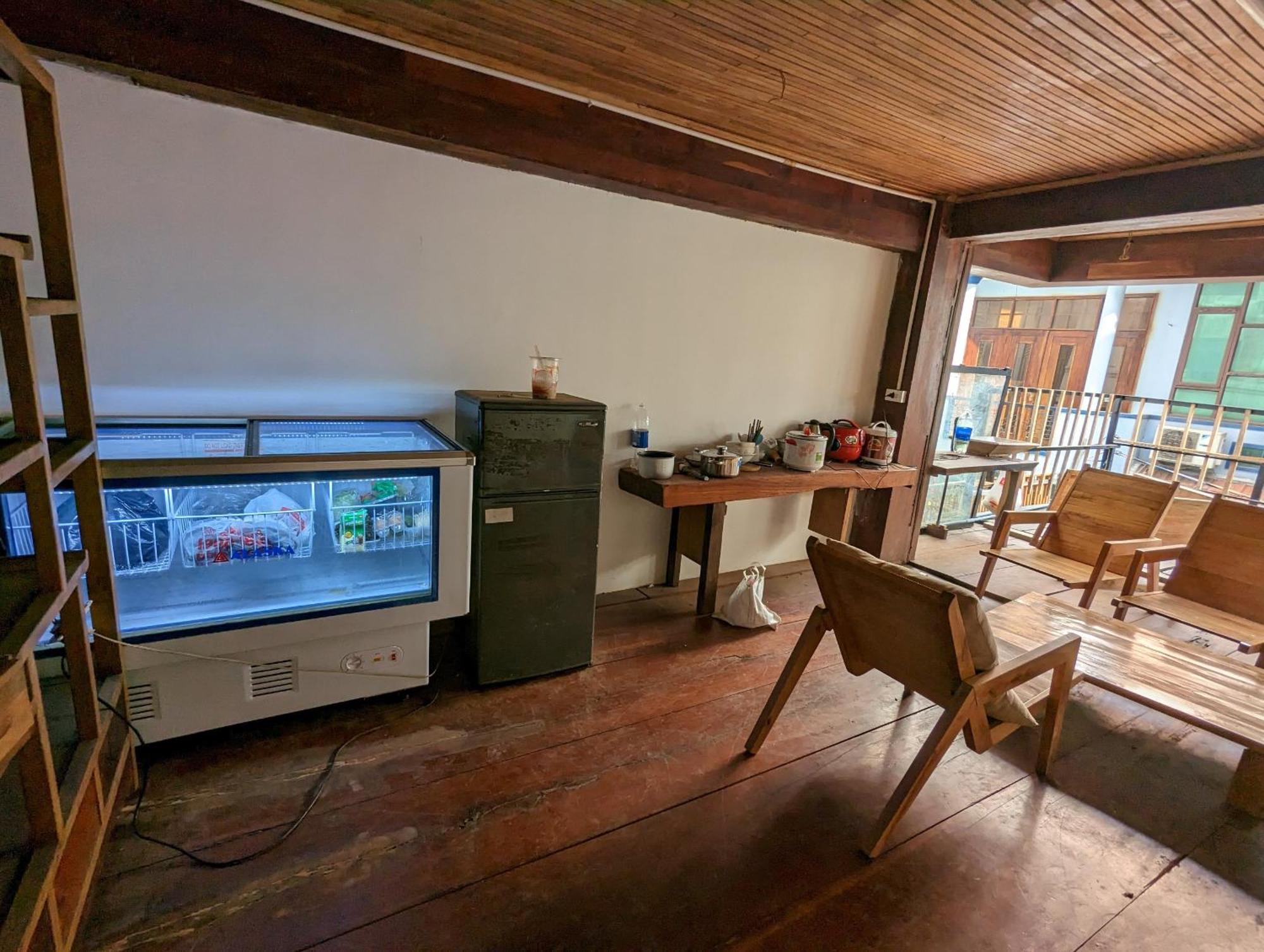 The Gk House Hostel, Ecolliving, Central City, Natural Wooden, Chill View Rooftop, Restaurant And Cocktail Bar Хошимін Екстер'єр фото