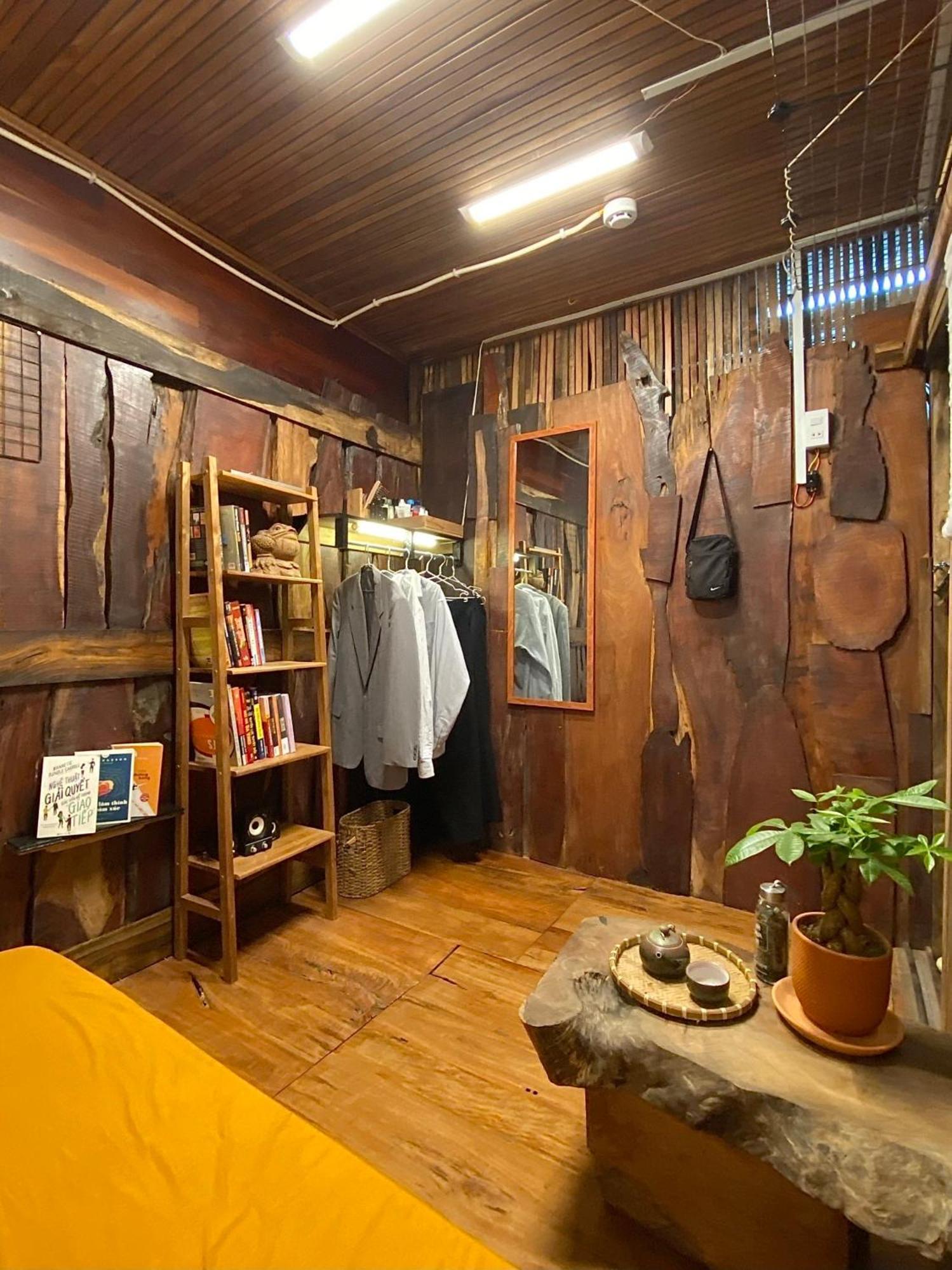 The Gk House Hostel, Ecolliving, Central City, Natural Wooden, Chill View Rooftop, Restaurant And Cocktail Bar Хошимін Екстер'єр фото