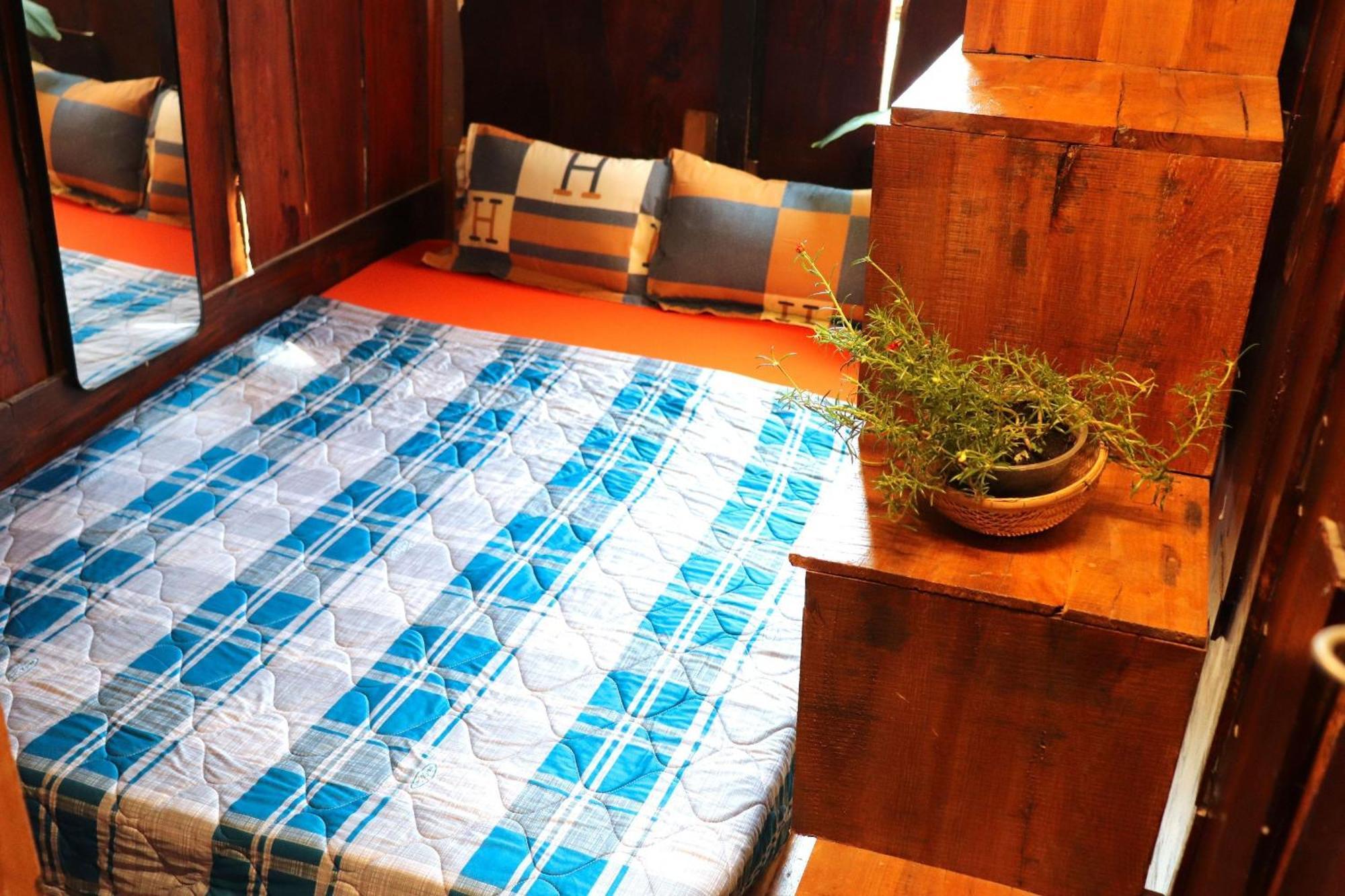 The Gk House Hostel, Ecolliving, Central City, Natural Wooden, Chill View Rooftop, Restaurant And Cocktail Bar Хошимін Екстер'єр фото