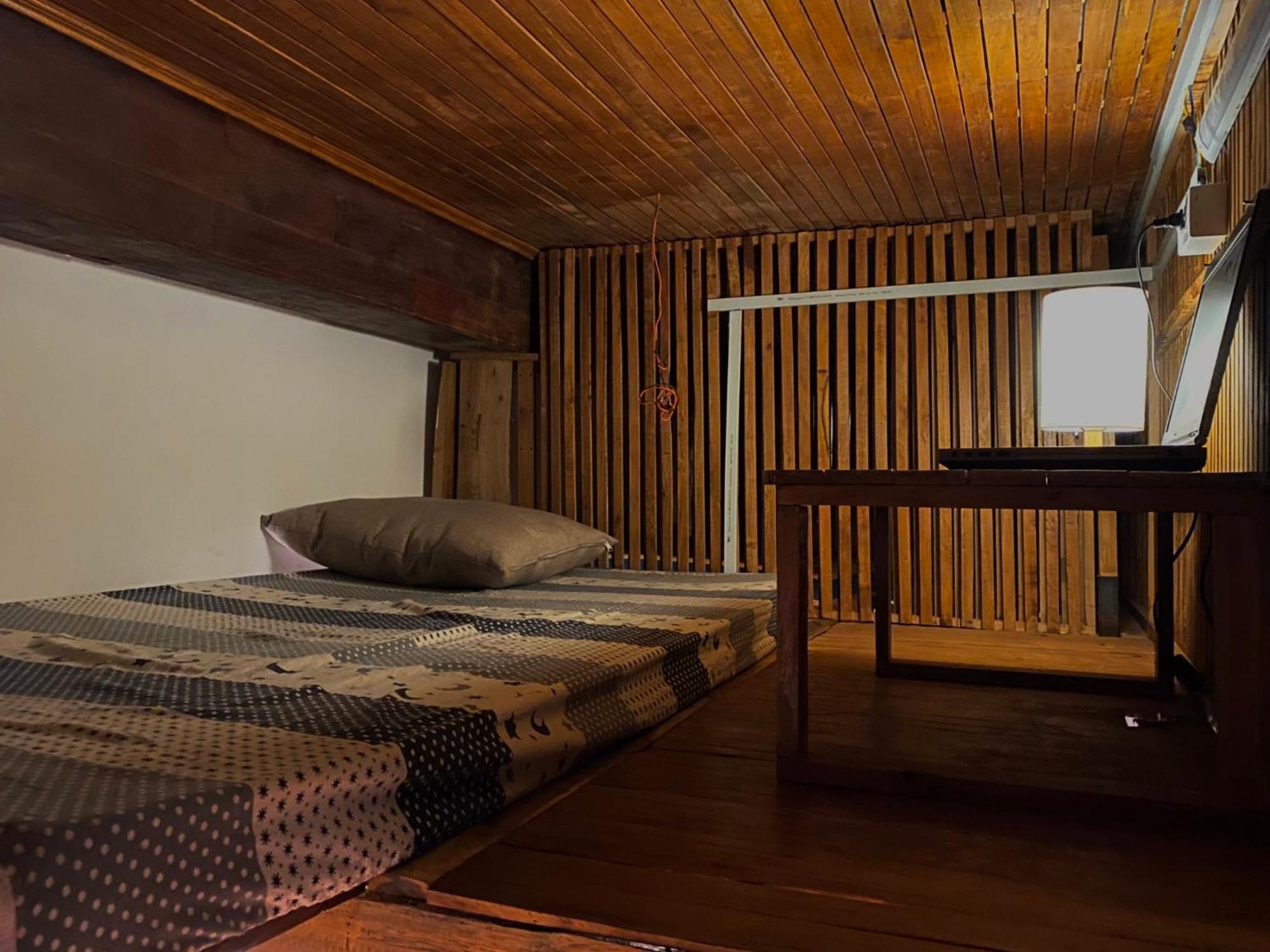 The Gk House Hostel, Ecolliving, Central City, Natural Wooden, Chill View Rooftop, Restaurant And Cocktail Bar Хошимін Екстер'єр фото